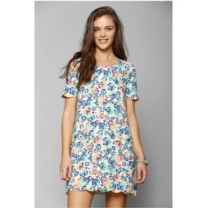 Urban Outfitters Floral Scalloped Edge Dress